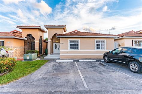 houses for rent in hialeah gardens